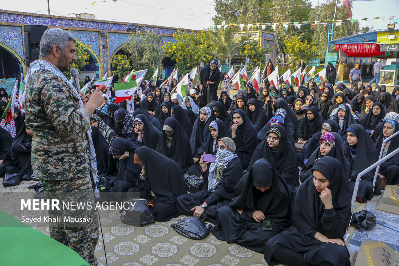 خادمی شهدا یک کار مقدس است - خبرگزاری ساز ایرانی | اخبار ایران و جهان