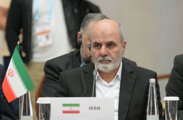 دیپلماسی «عهد رئیس جمهور» «گلایه آملی لاریجانی» و «دیپلماسی اجبار»