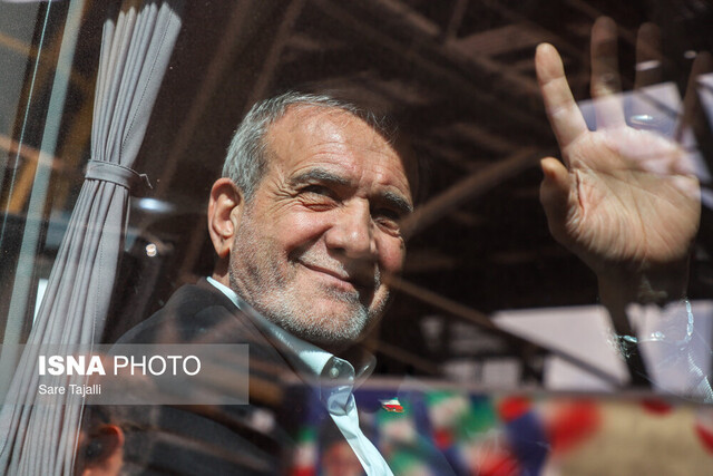 دیپلماسی «عهد رئیس جمهور»، «گلایه آملی لاریجانی» و «دیپلماسی اجبار»